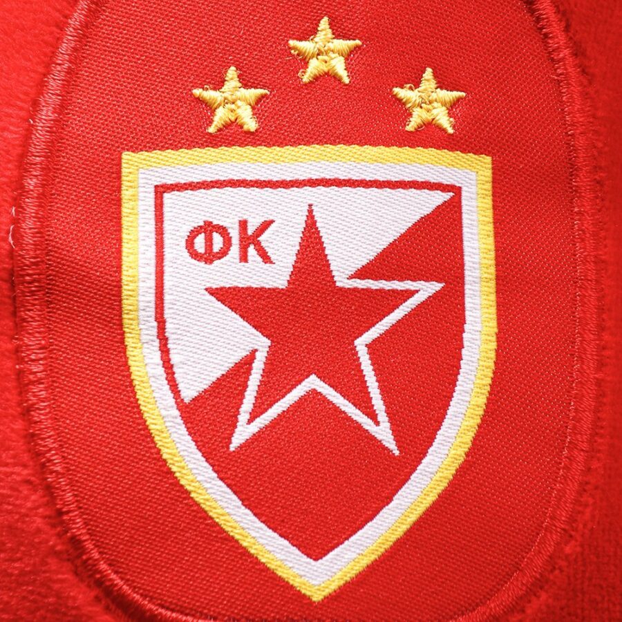 Putni jastuk FK Crvena Zvezda crveni
