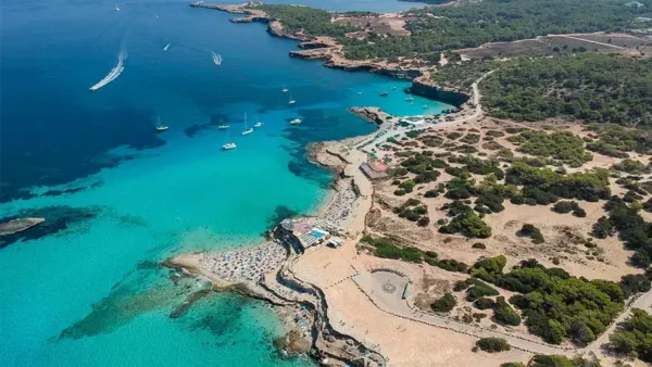 Najlepše plaže u Španiji koje morate posetiti bar jednom u životu 6 Cala Comte