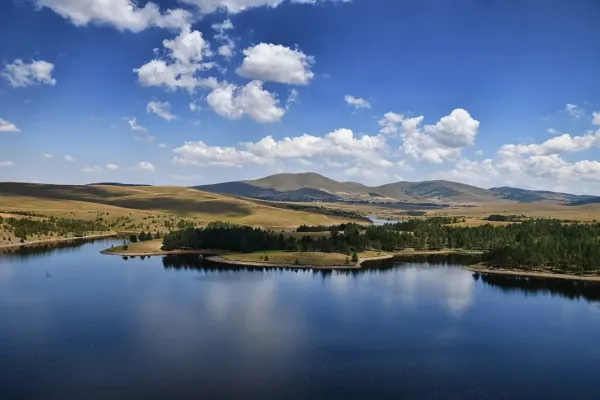 Najlepše planinarske destinacije u Srbiji za porodične izlete 2 Zlatibor